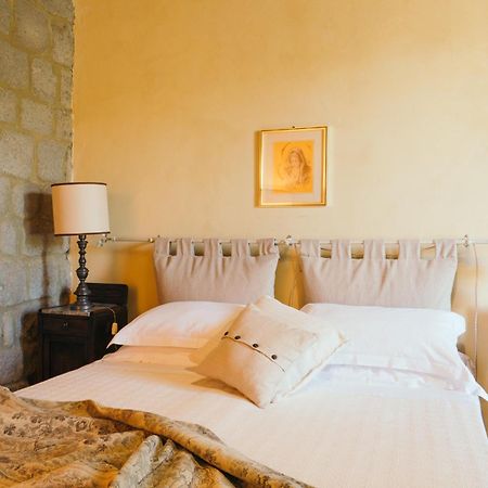 ホテル Convento San Bartolomeo アッバディーア・サン・サルヴァトーレ エクステリア 写真