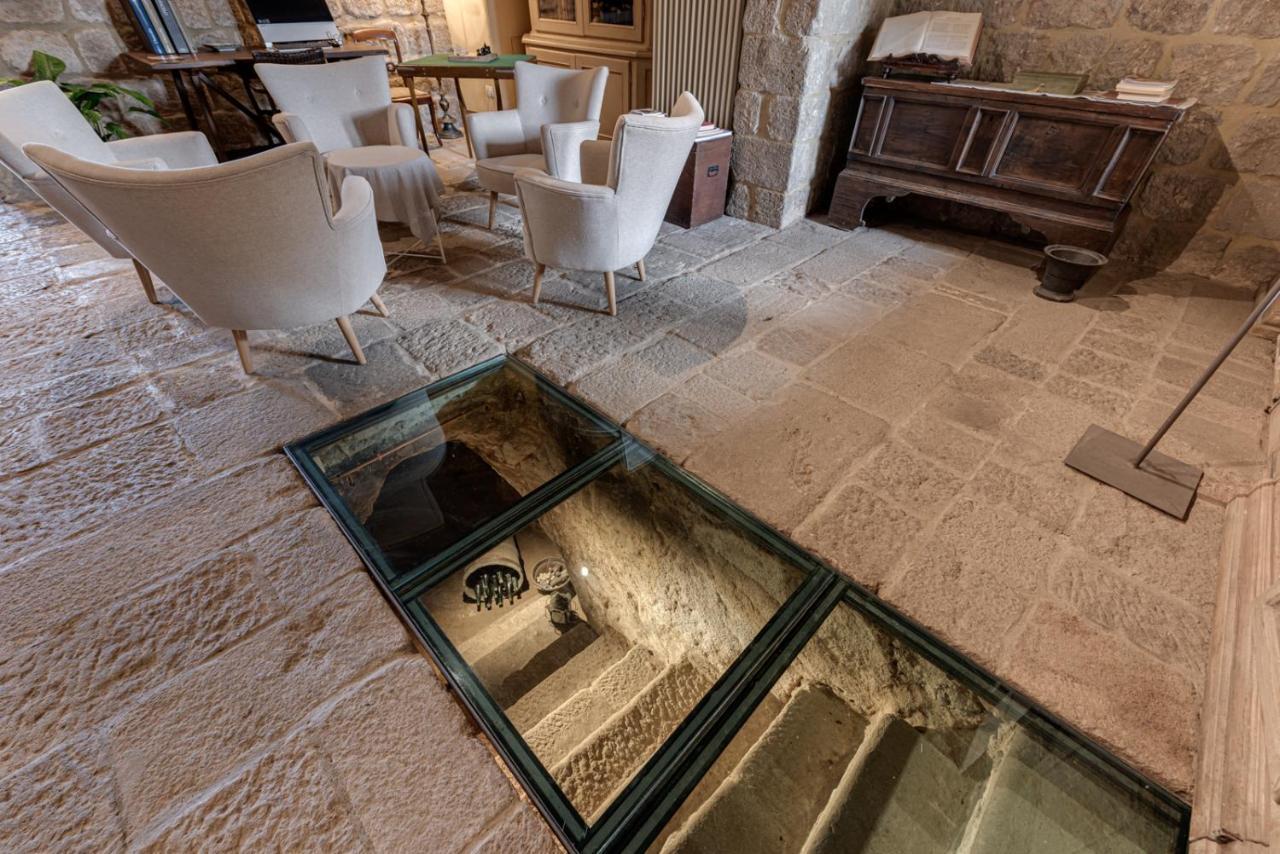 ホテル Convento San Bartolomeo アッバディーア・サン・サルヴァトーレ エクステリア 写真